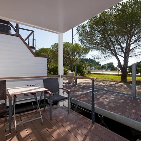 Appartamento Bamboo Floating House Portorose Esterno foto