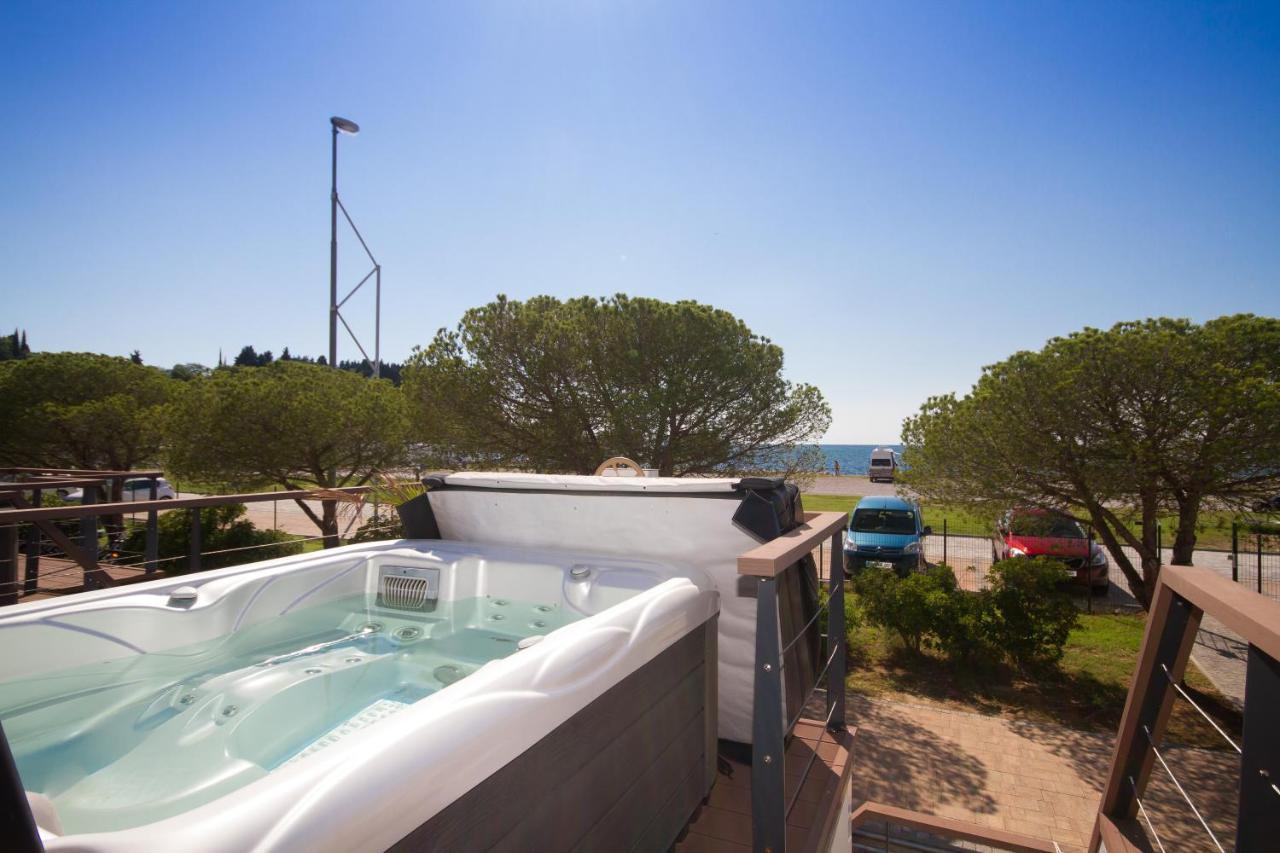 Bamboo Floating House * Portoroz