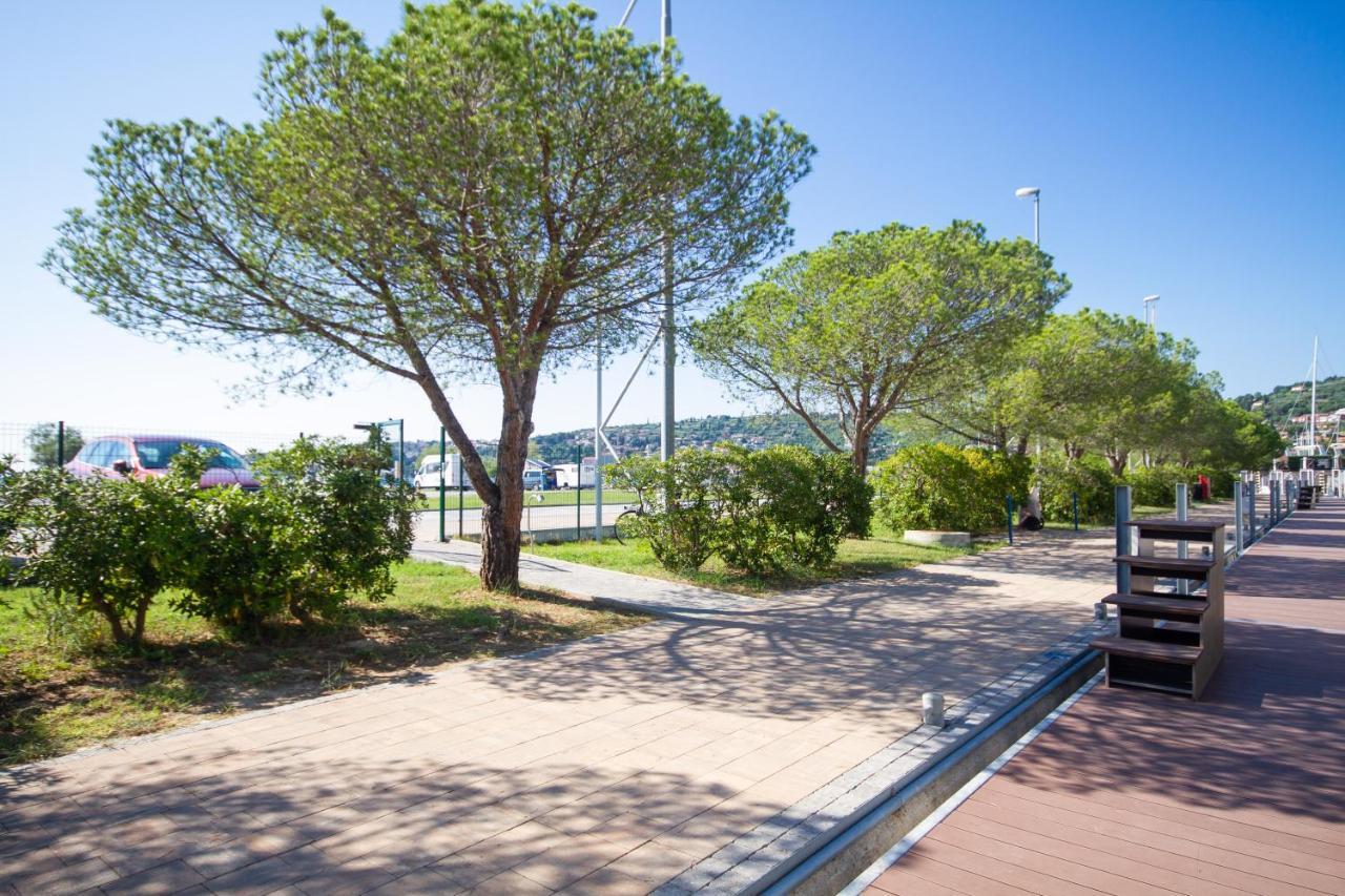 Bamboo Floating House Portoroz