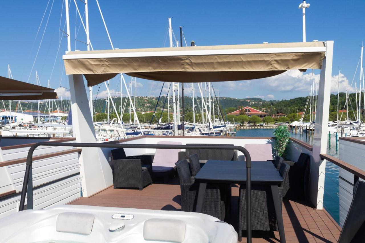 Apartment Bamboo Floating House Portoroz